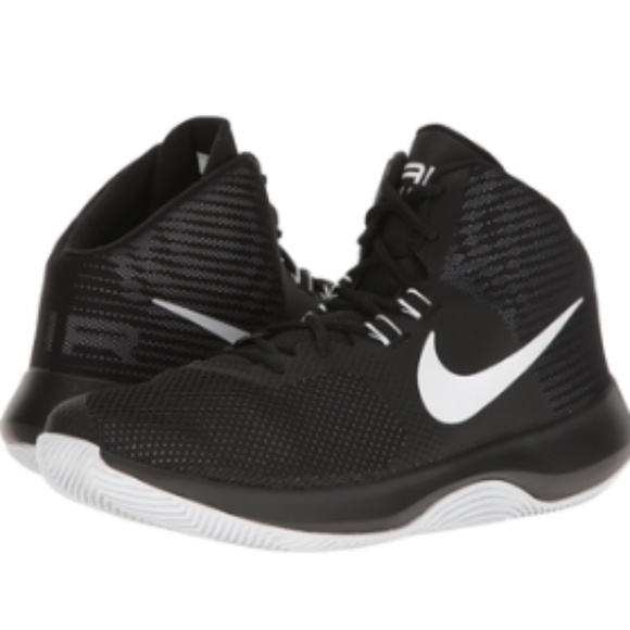 mens black nike basketball shoes